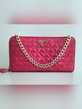 Authentic PRADA Pink Quilted Logo Plate Wallet On Chain WOC Crossbody Excellent